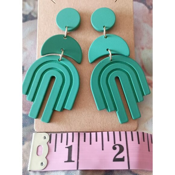 Bold Green Boho Geometric Waterfall Earrings for Pierced Ears Fashion NEW - Picture 2 of 5